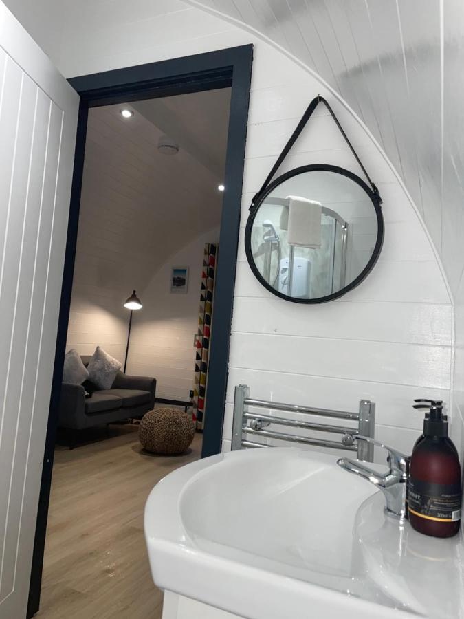 Apex Studio Pod & Jacuzzi Bath Fort William Exterior foto